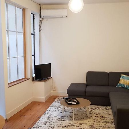 Appartement Avec Cour ★ Spacieux ★ Hyper Centre 卡斯特尔 外观 照片